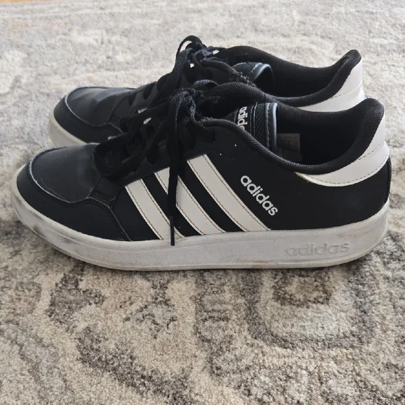 Adidas Classic Black with White Stripes Shoes - Picture 3 of 5